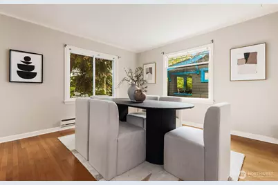 414 N 46th Street, Seattle, WA 98103 - Photo 4
