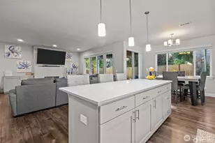 21204 113th St Ct E, Bonney Lake, WA 98391 - Photo 14