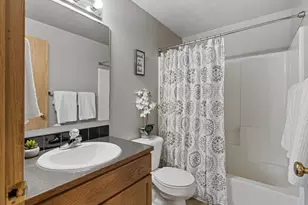 5613 Grove St, Marysville, WA 98270 - Photo 20