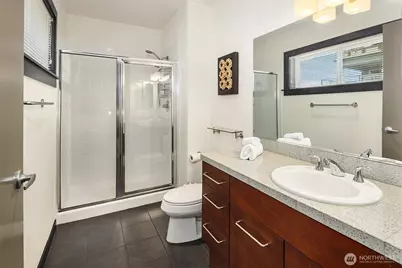 655 Crockett Street #B301, Seattle, WA 98109 - Photo 22