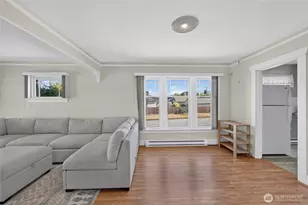 804 W 5th St, Port Angeles, WA 98363 - Photo 8