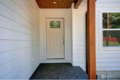 7911 Apache Drive, Maple Falls, WA 98266 - Photo 2