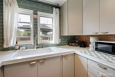 1146 S 34th, Tacoma, WA 98418 - Photo 14