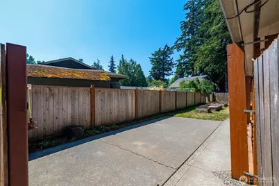 5643 Chestnut Court, Ferndale, WA 98248 - Photo 4