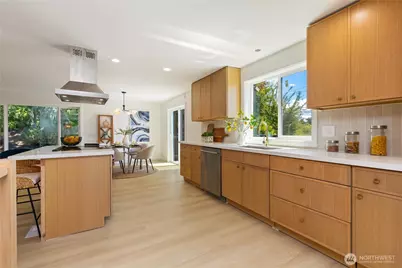 5134 S Wallace Street, Seattle, WA 98178 - Photo 14