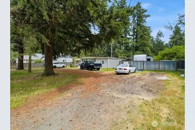 20913 Wright Road E, Spanaway, WA 98387 - Photo 2
