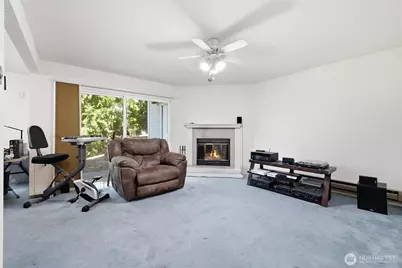 4200 Factoria Boulevard SE #B-2, Bellevue, WA 98006 - Photo 6