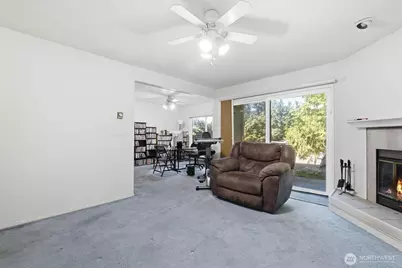 4200 Factoria Boulevard SE #B-2, Bellevue, WA 98006 - Photo 8