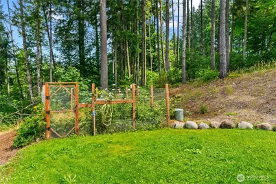 7805 300th Street Ct S, Roy, WA 98580 - Photo 38