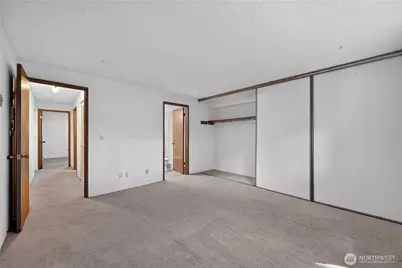 14527 NE 40th Street #G202, Bellevue, WA 98007 - Photo 24