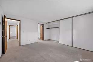 14527 NE 40th St, Bellevue, WA 98007 - Photo 24