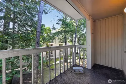 14527 NE 40th Street #G202, Bellevue, WA 98007 - Photo 6