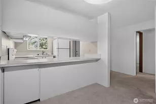 14527 NE 40th St, Bellevue, WA 98007 - Photo 20