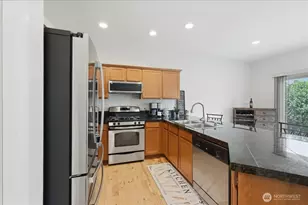 2001 5th Ave NW, Puyallup, WA 98371 - Photo 8