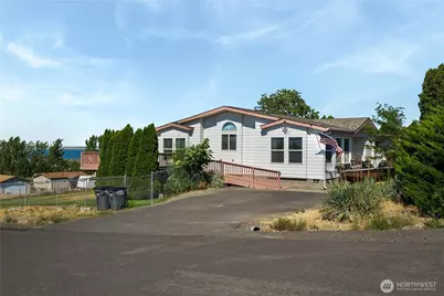 7012 Plaza Street SE, Othello, WA 99344 - Photo 4