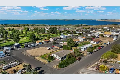 7012 Plaza Street SE, Othello, WA 99344 - Photo 1