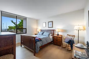 6533 Seaview Ave NW, Seattle, WA 98117 - Photo 18
