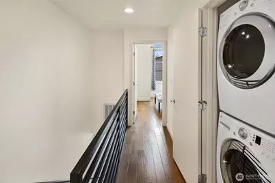 1232 N Northgate Way, Seattle, WA 98133 - Photo 24