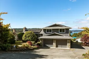 479 Elderberry St, Oak Harbor, WA 98277 - Photo 1