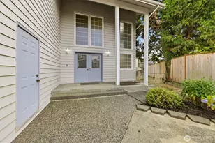 4729 Seahurst Ave, Everett, WA 98203 - Photo 2