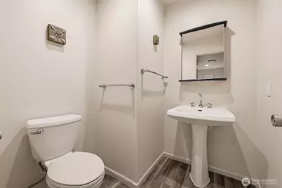 4729 Seahurst Avenue, Everett, WA 98203 - Photo 10