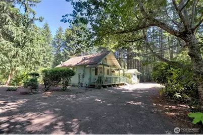 71 E Leisure Lane, Grapeview, WA 98546 - Photo 4