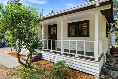 14622 18th Avenue SW, Burien, WA 98166 - Photo 2