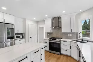 303 S 302nd Pl, Federal Way, WA 98003 - Photo 10