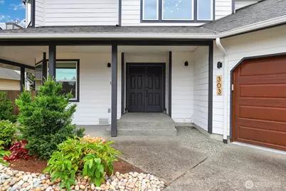 303 S 302nd Place, Federal Way, WA 98003 - Photo 2