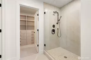 9909 NE 200th St, Bothell, WA 98011 - Photo 20