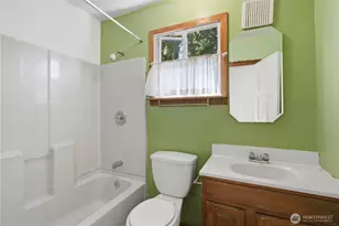 7730 17th Ave NE, Seattle, WA 98115 - Photo 16