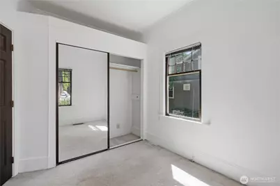 7730 17th Avenue NE, Seattle, WA 98115 - Photo 10