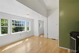 7730 17th Ave NE, Seattle, WA 98115 - Photo 6
