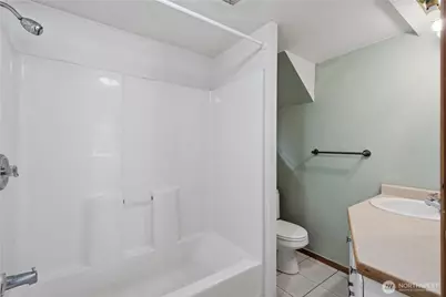 7730 17th Avenue NE, Seattle, WA 98115 - Photo 18