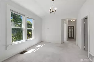 7730 17th Ave NE, Seattle, WA 98115 - Photo 12