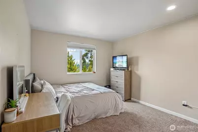 18511 94th Street Ct E, Bonney Lake, WA 98391 - Photo 24