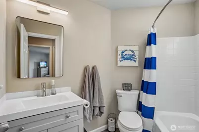 18511 94th Street Ct E, Bonney Lake, WA 98391 - Photo 28