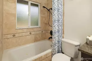 2205 NE 28th St, Renton, WA 98056 - Photo 22
