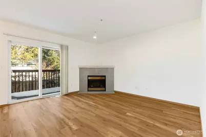 15815 Admiralty Way #C4, Lynnwood, WA 98087 - Photo 6