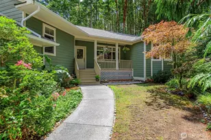 155 Louisa St, Port Townsend, WA 98368 - Photo 2