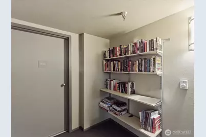 1400 Taylor Avenue N #201, Seattle, WA 98109 - Photo 30