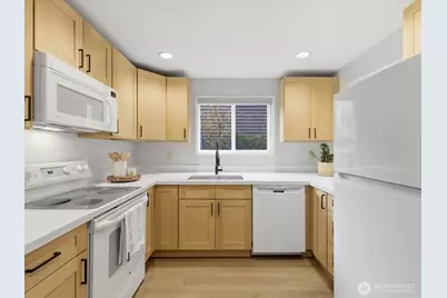 1400 Taylor Avenue N #201, Seattle, WA 98109 - Photo 6