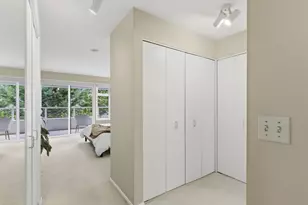 1400 Taylor Ave N, Seattle, WA 98109 - Photo 16