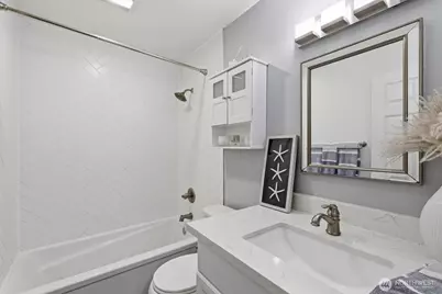 6201 Lake Washington Blvd NE #307, Kirkland, WA 98033 - Photo 20