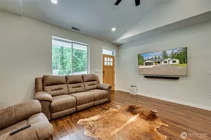 237 Piedmont Pl, Kelso, WA 98626 - Photo 10