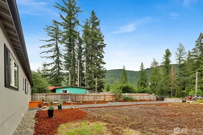 8433 Golden Valley Drive, Maple Falls, WA 98266 - Photo 2