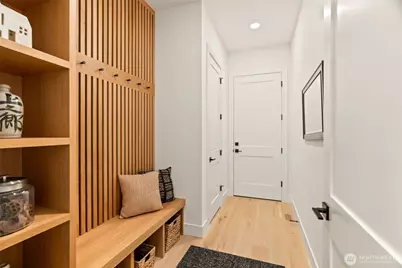 11106 SE 4th Street, Bellevue, WA 98004 - Photo 14