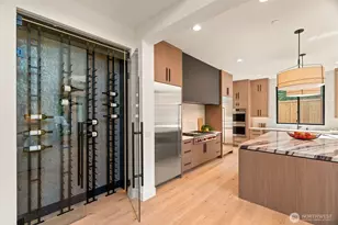 11106 SE 4th St, Bellevue, WA 98004 - Photo 10