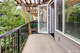 19225 Damson Rd, Lynnwood, WA 98036 - Photo 6