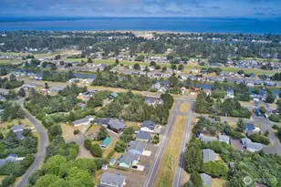 118 Pacific Blvd NW, Ocean Shores, WA 98569 - Photo 26